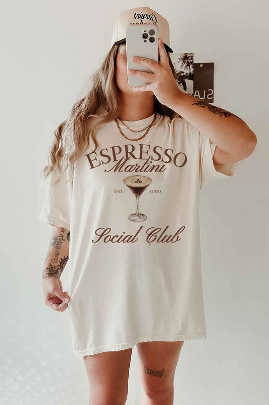 ESPRESSO MARTINI SOCIAL CLUB OVERSIZED TEE