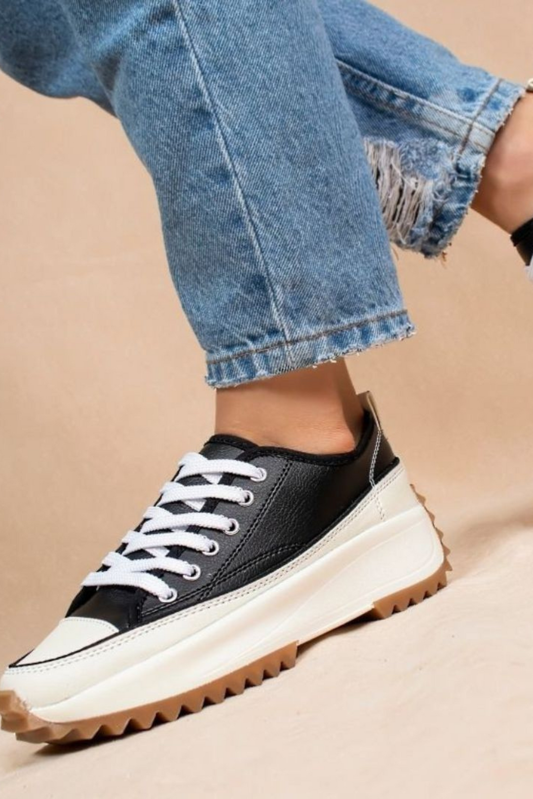 Vivi Chunky Lace up Sneakers