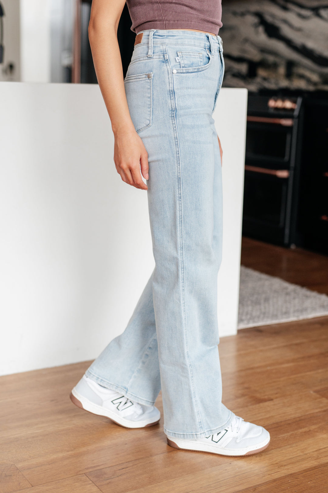 Judy Blue: Millie High Rise Control Top Vintage Wash Straight Jeans