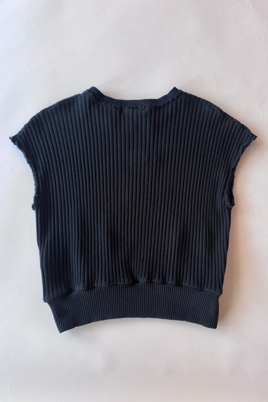 Granada Short Sleeve Pullover Top