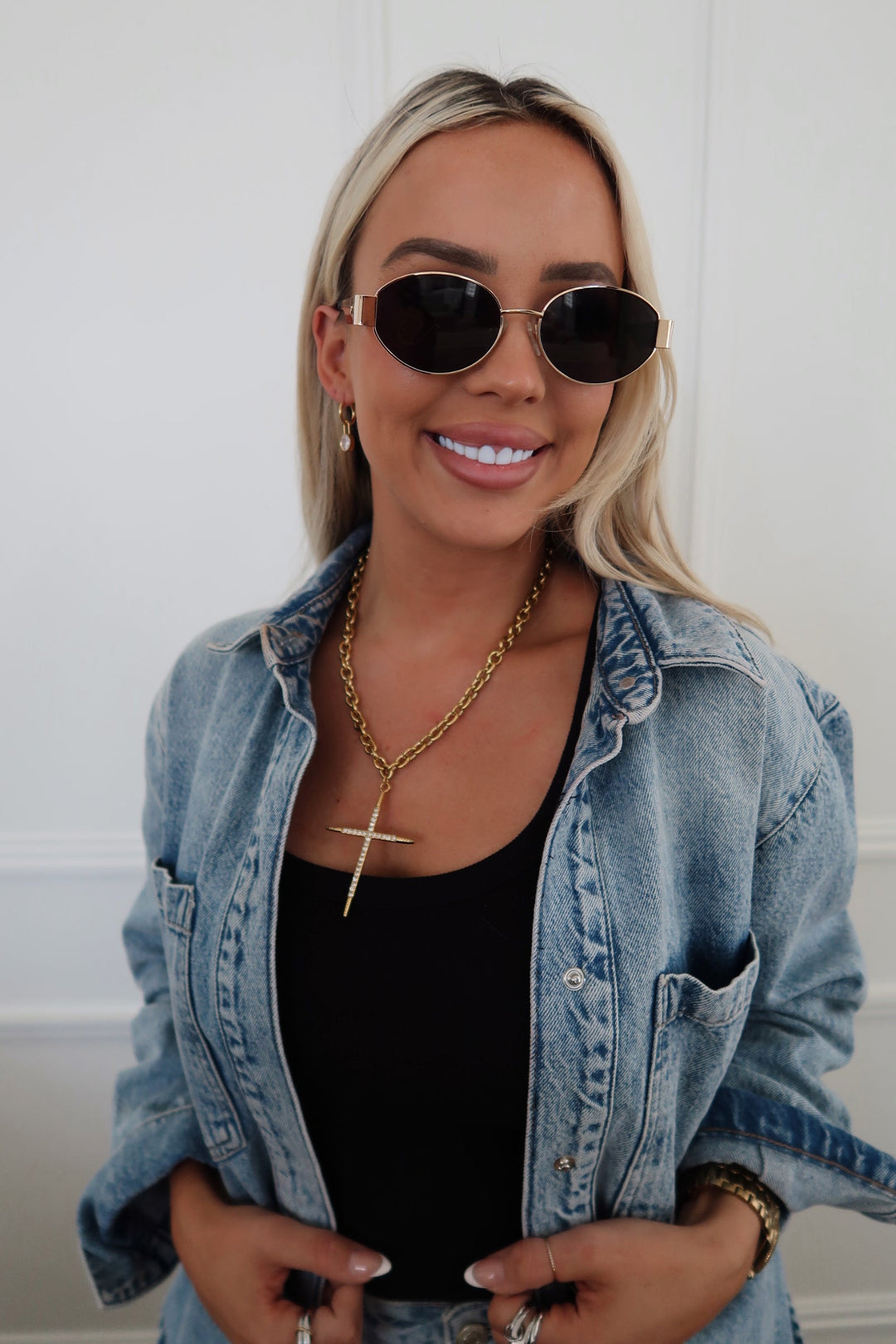 Chansuttpearls | LUXE CROSS NECKLACE