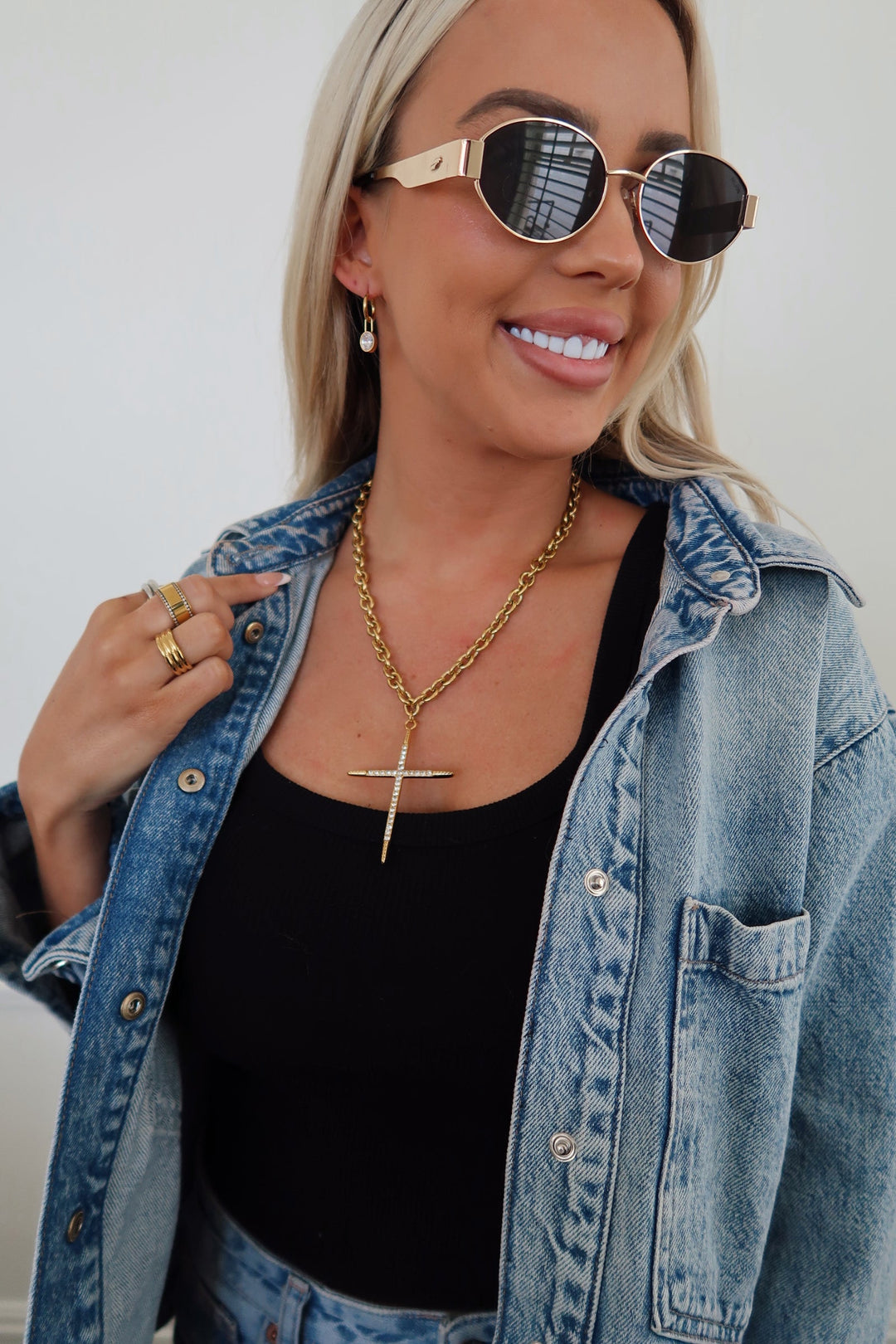 Chansuttpearls | LUXE CROSS NECKLACE