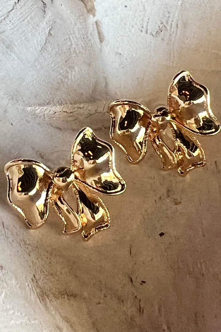 JANE MARIE | Gold Bow with Heart Accent Earrings