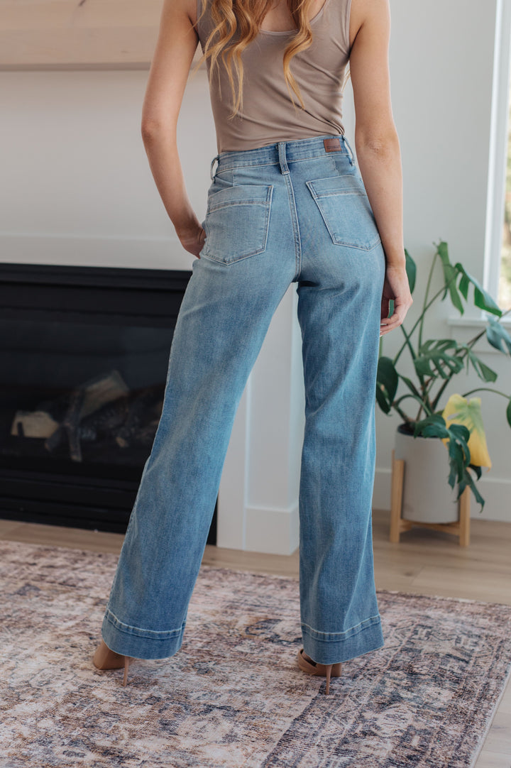 Judy Blue: Mindy Mid Rise Wide Leg Jeans