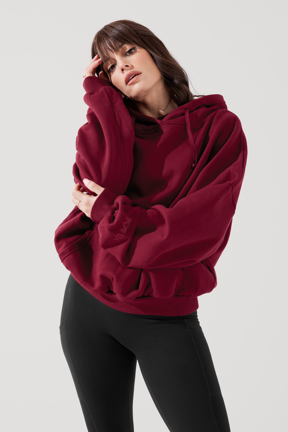 Pullover Cloud Hoodie in Crimson