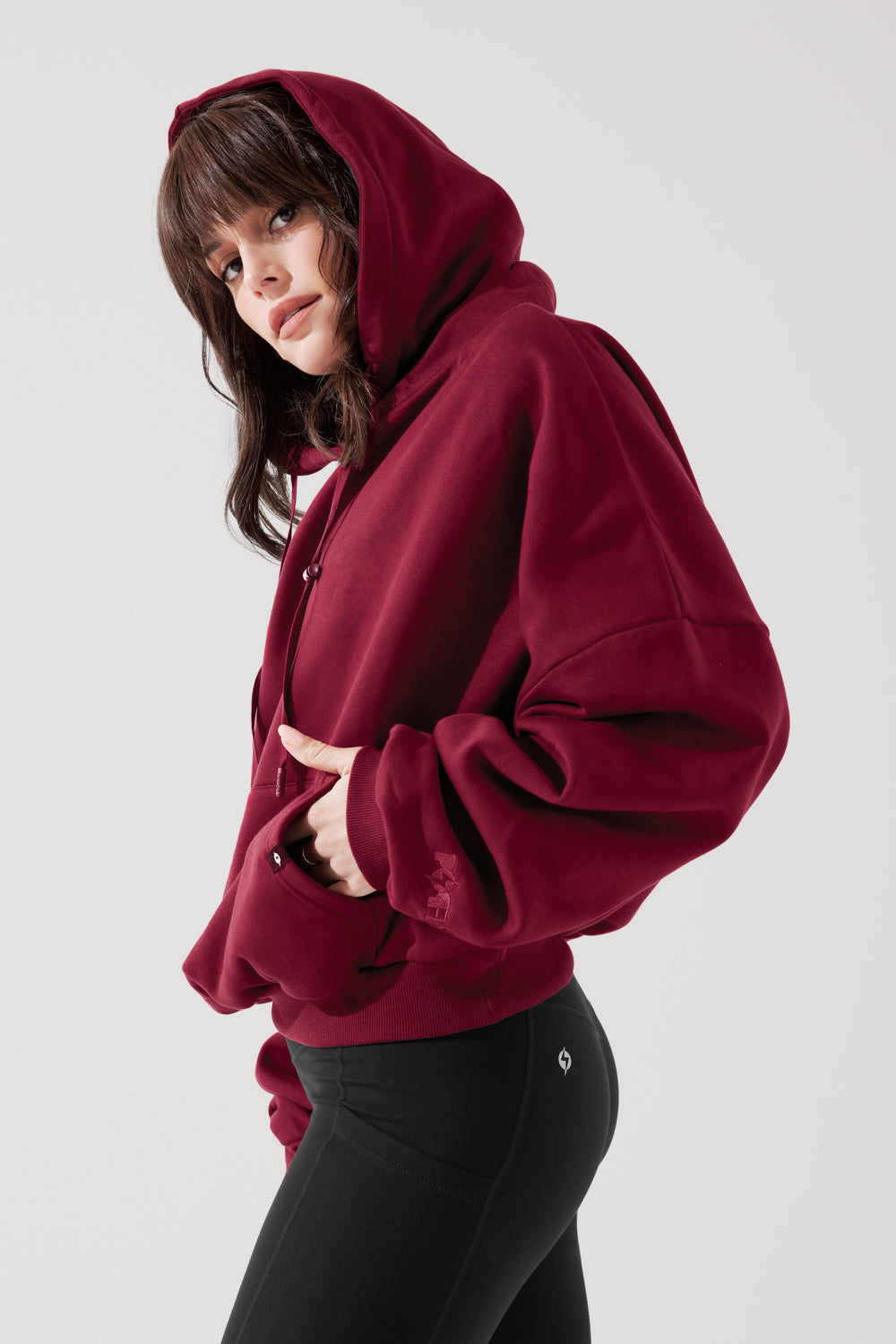 Pullover Cloud Hoodie in Crimson