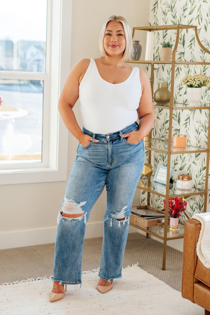 Judy Blue: Heartfelt High Rise 90's Straight Jeans in Light Wash