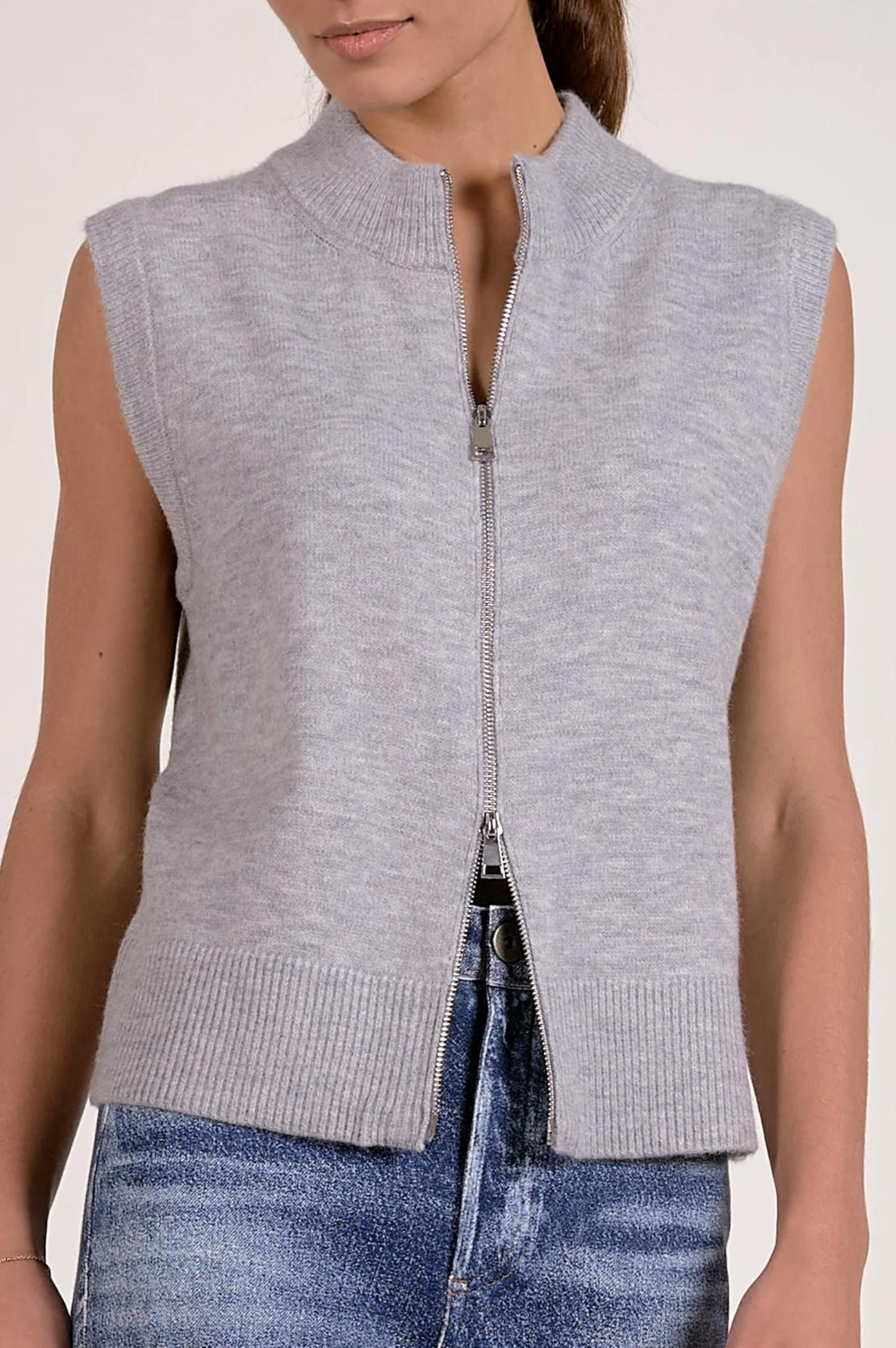 Britt Sleeveless Sweater Top