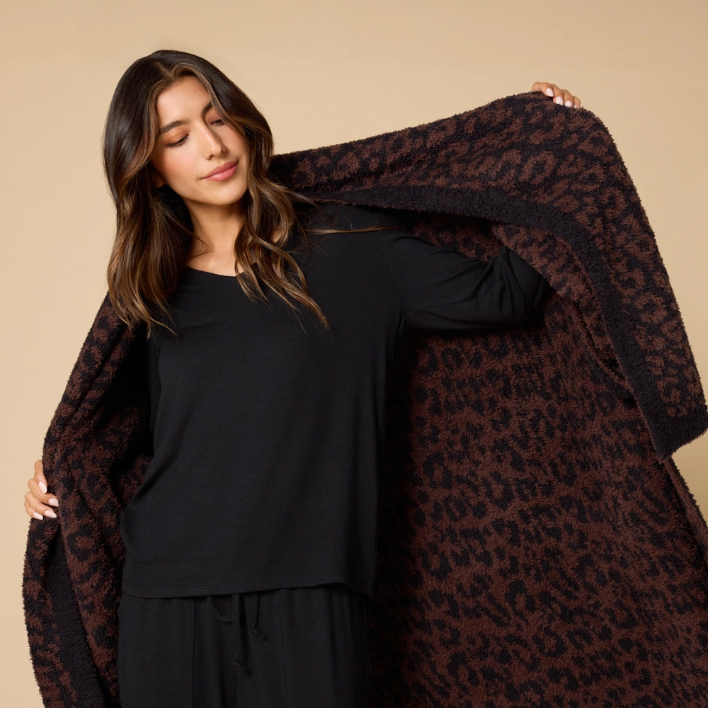 SOFTIES | Marshmallow Leopard Knit Blanket