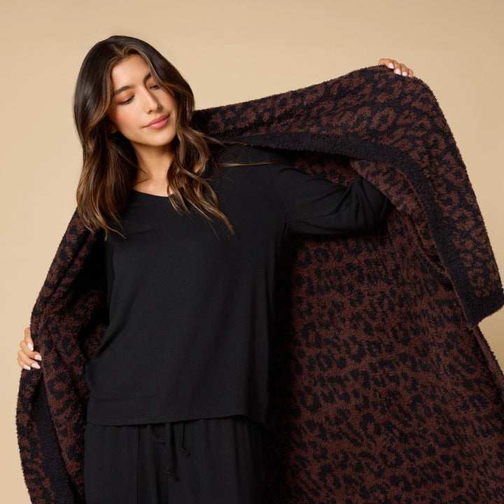 SOFTIES | Marshmallow Leopard Knit Blanket