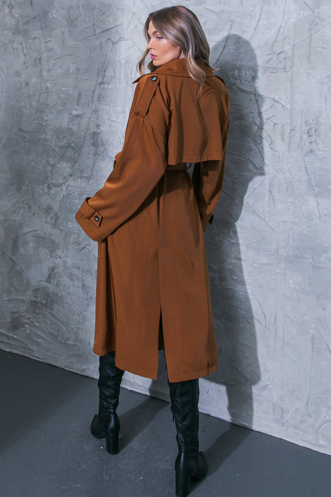 FLYING TOMATO | WOMEN ON THE MOON WOVEN TRENCH COAT