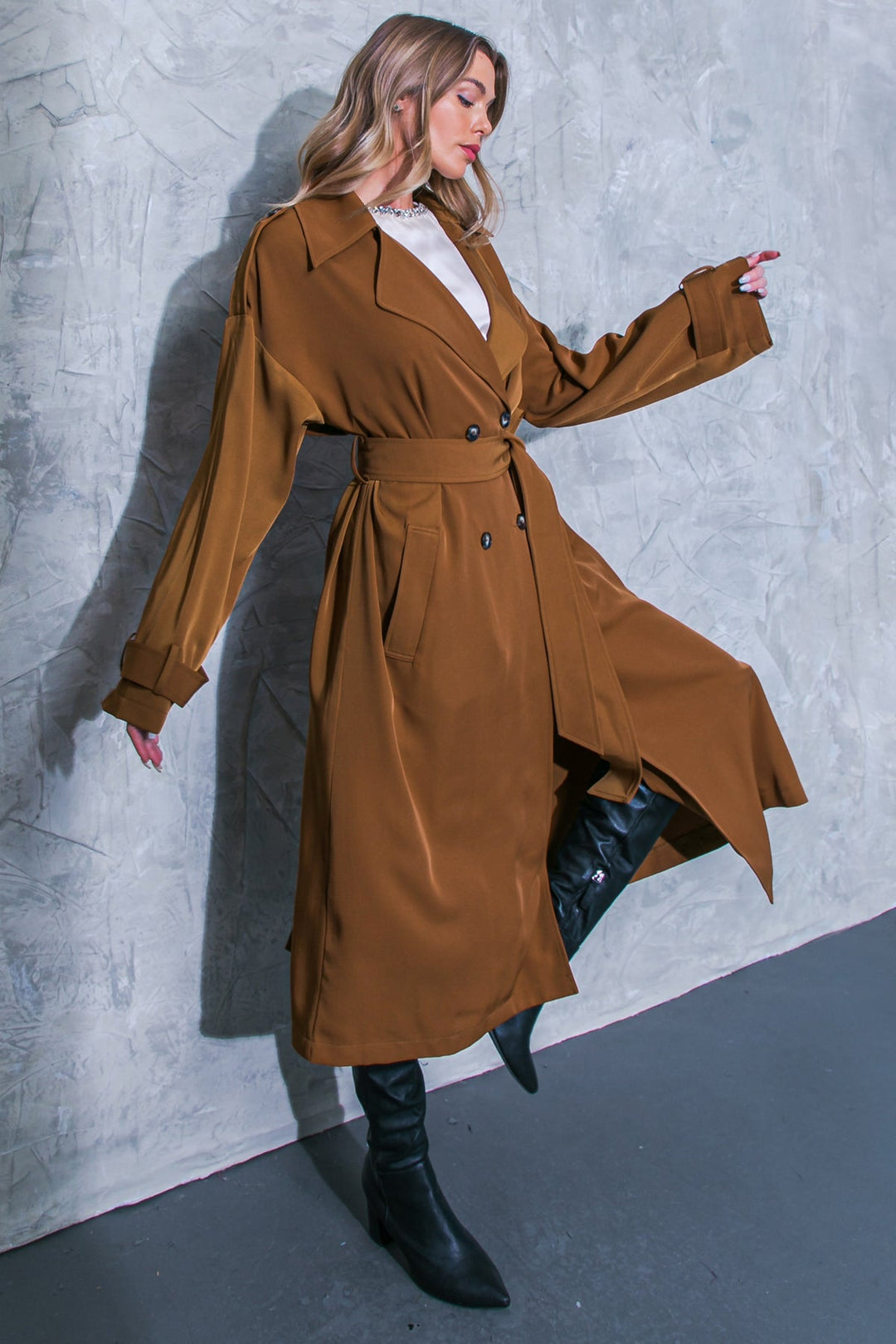 FLYING TOMATO | WOMEN ON THE MOON WOVEN TRENCH COAT