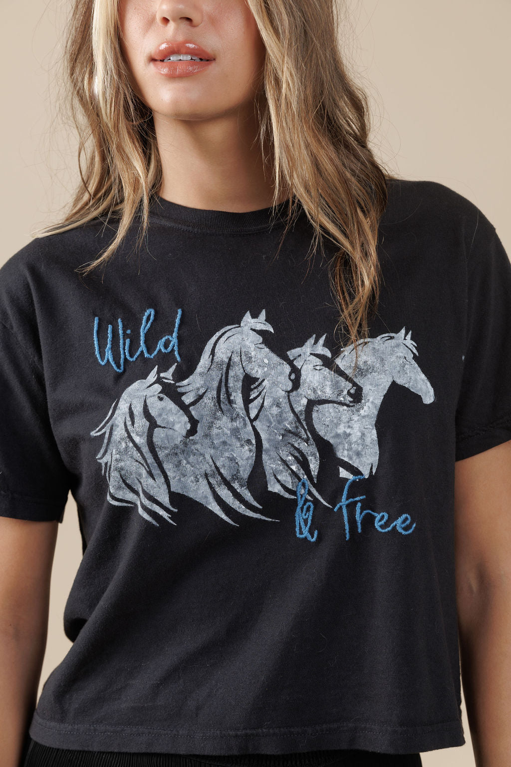 WILD AND FREE WIDE BOY TEE