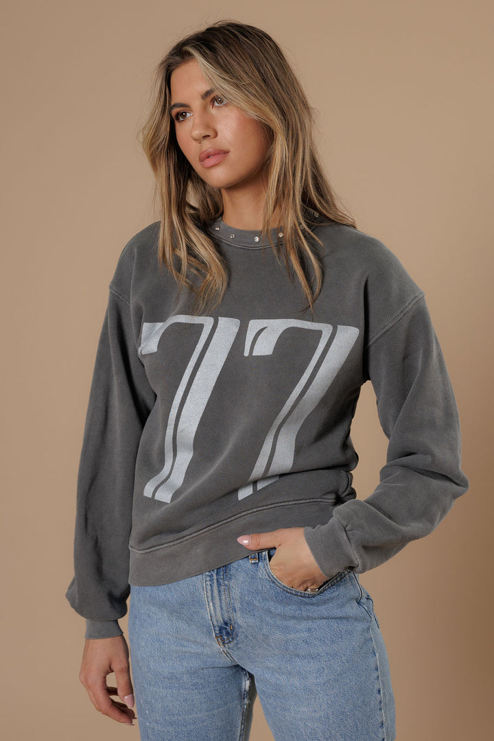 77 SWEATSHIRT
